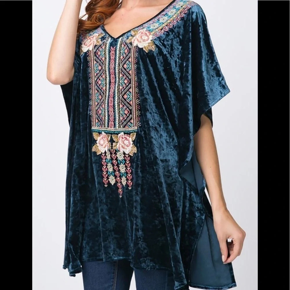 Andree "NEW" Velvet Indie Sleaze Embroidered Top Size S